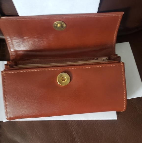 Vintage Leather Wallet - Picture 11 of 14